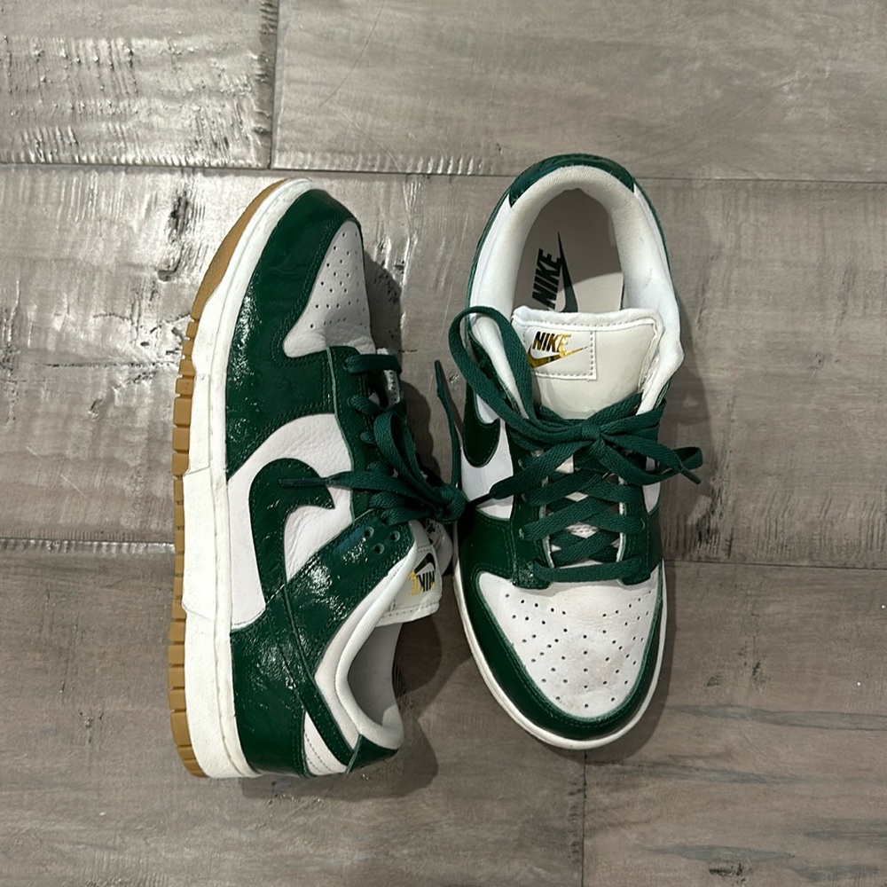 Dark Green Nike Sneaker